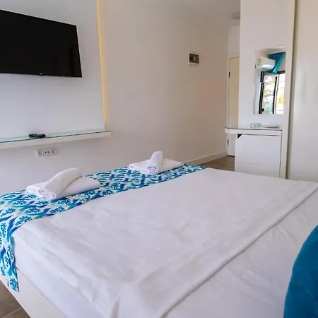 Otel Flora