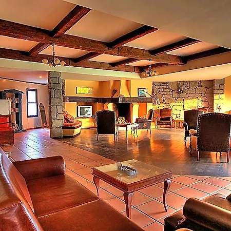 Flora Hotel 3*